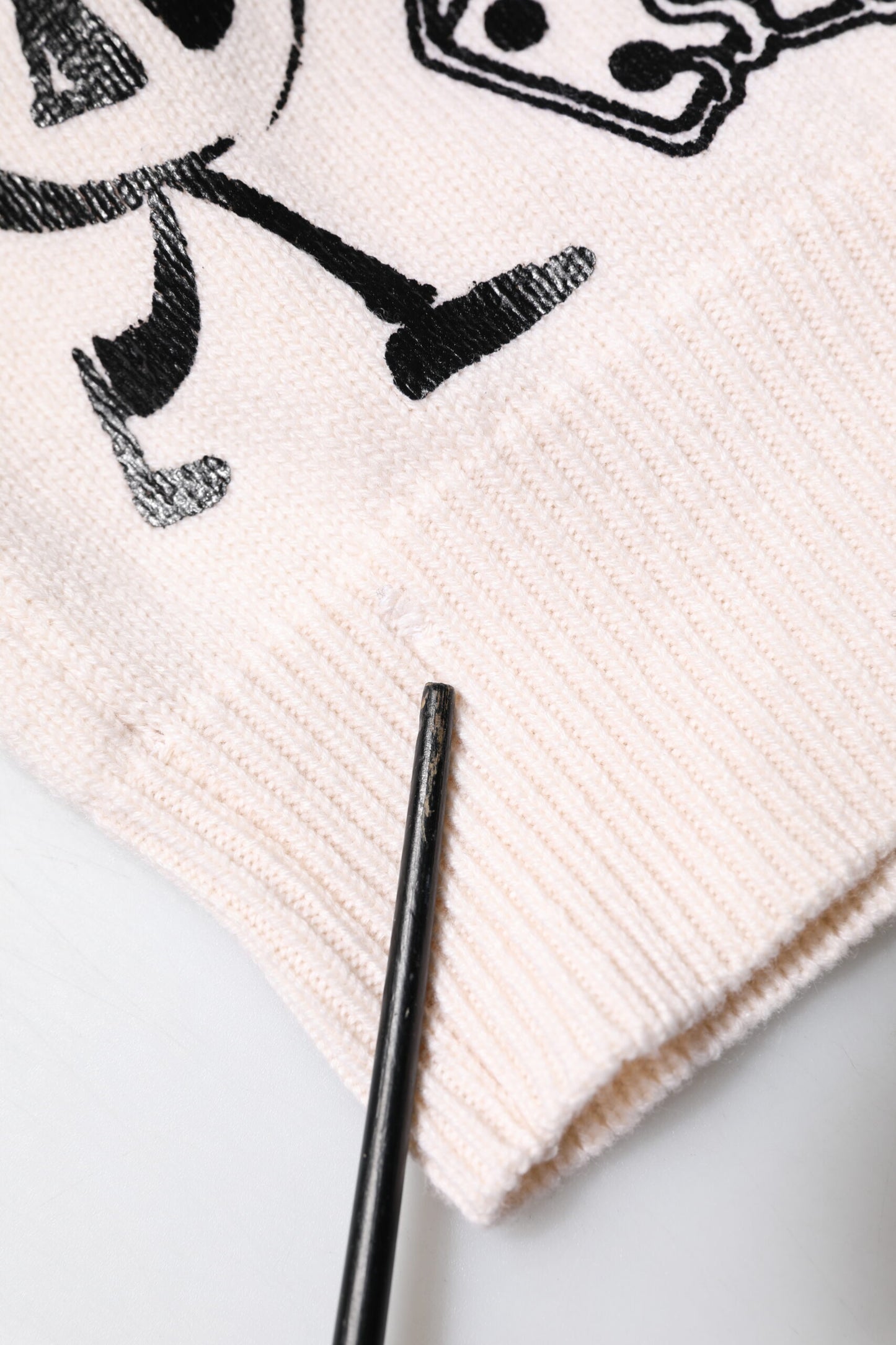 Dolce & Gabbana White Black Logo Print Women Pullover Sweater