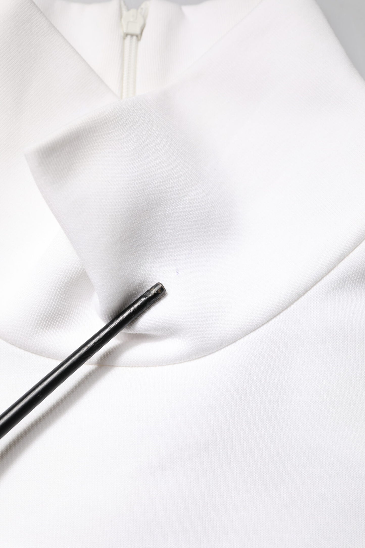 Dolce & Gabbana White Cotton Turtleneck DG Applique T-shirt