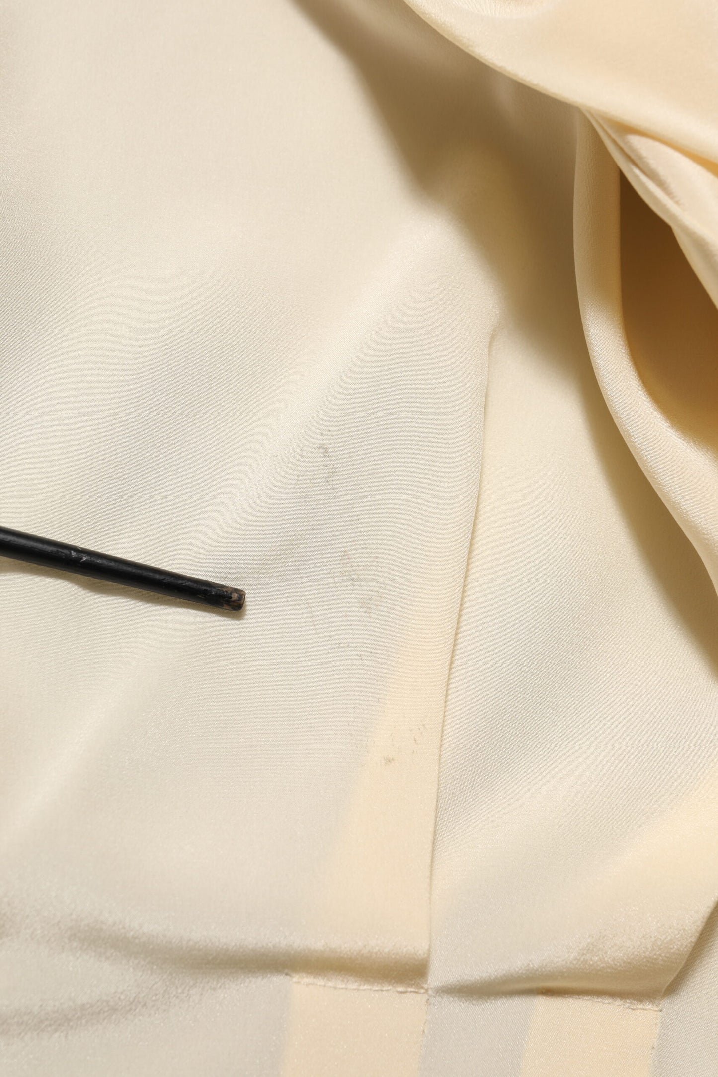 Dolce & Gabbana Light Yellow Ascot Collar Buttoned Blouse Top