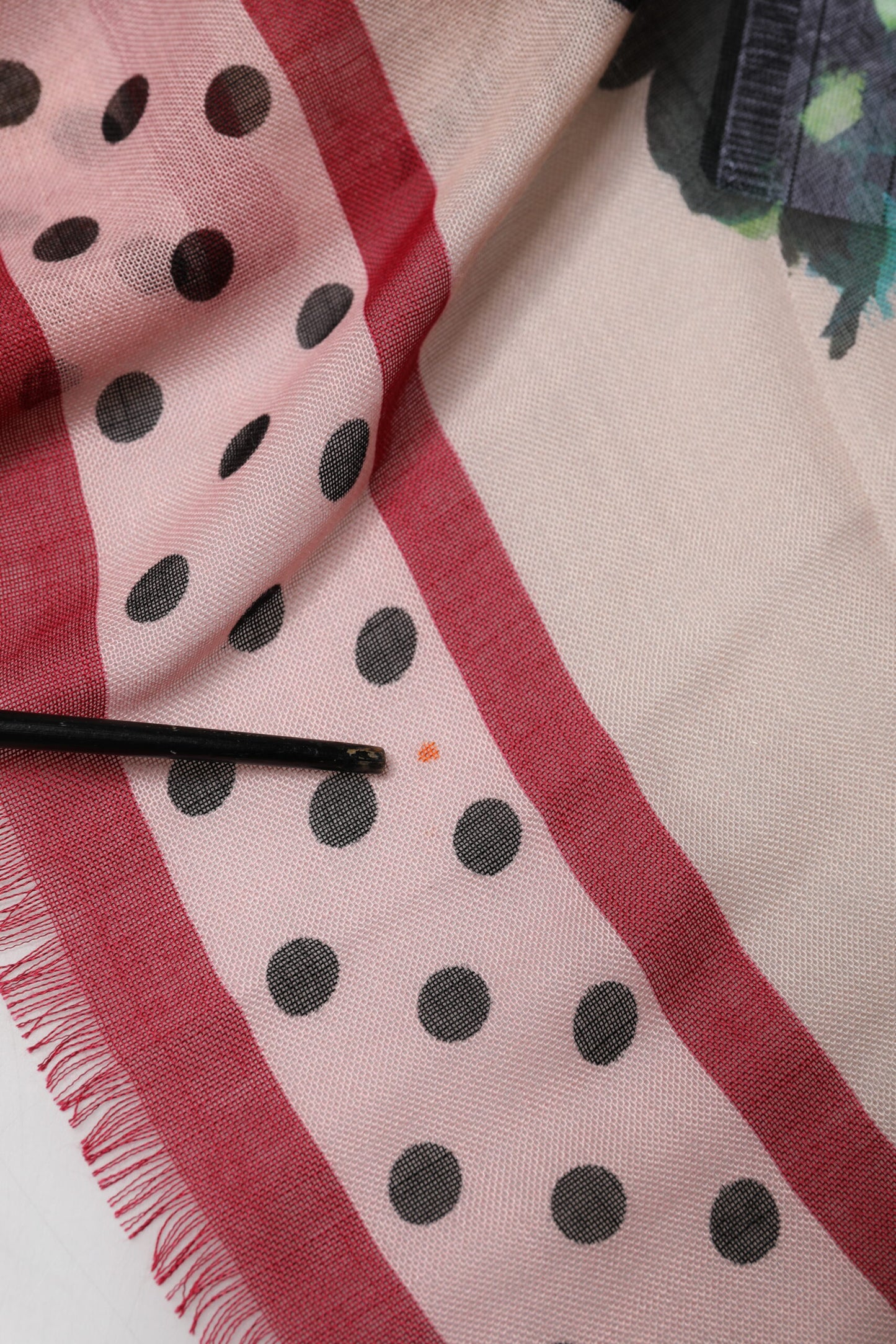 Dolce & Gabbana Multicolor Floral Print Square Stole 136cm x 130cm Scarf