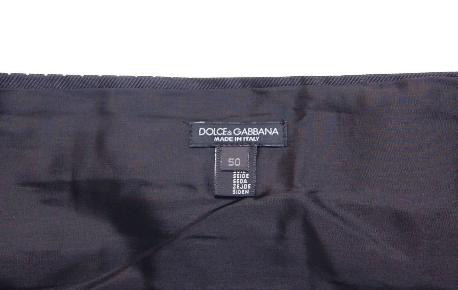 Dolce & Gabbana Elegant Black Silk Polka Dot Cummerbund - KALAJ