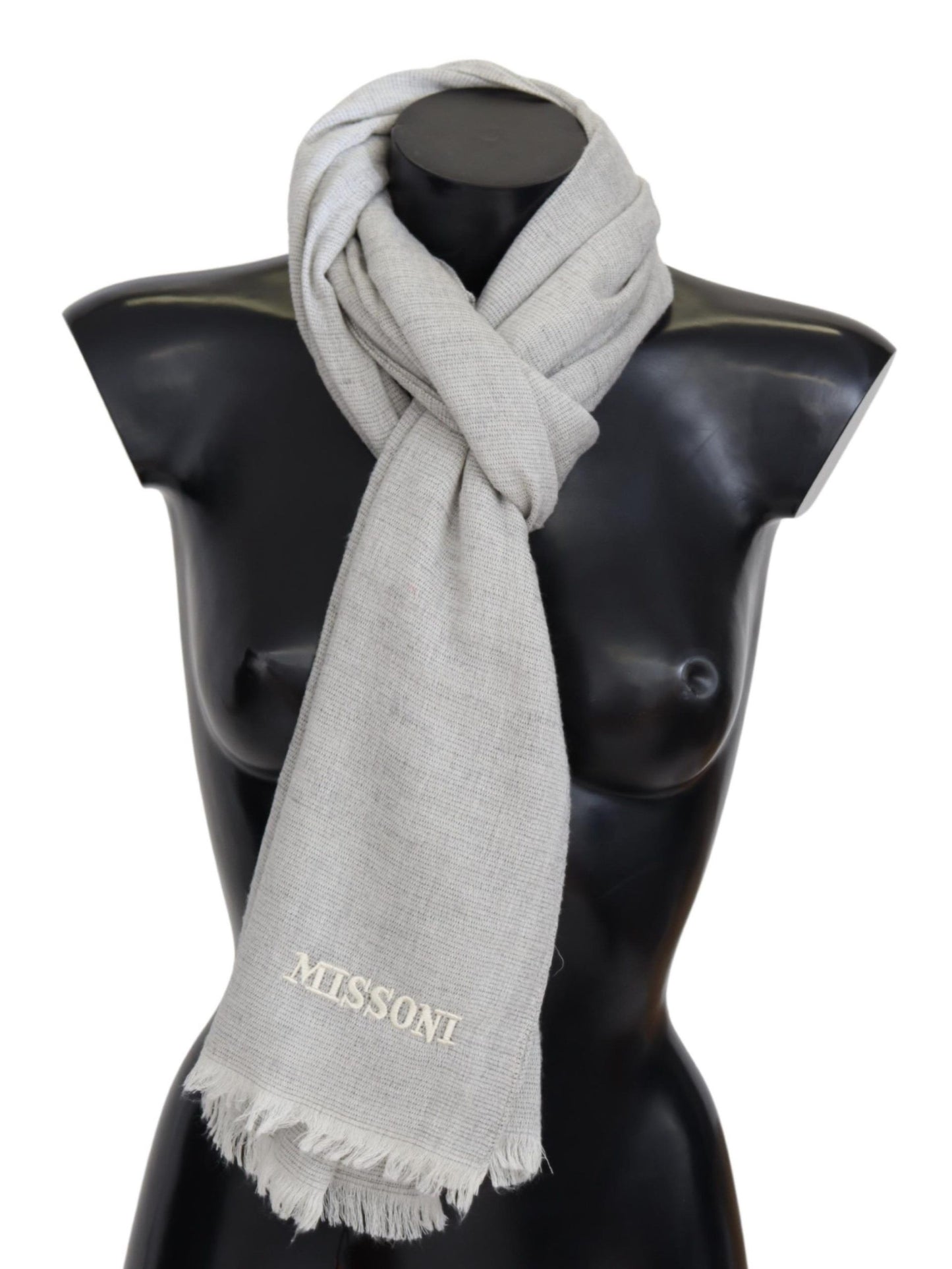 Missoni Elegant Wool Scarf with Signature Embroidery - KALAJ