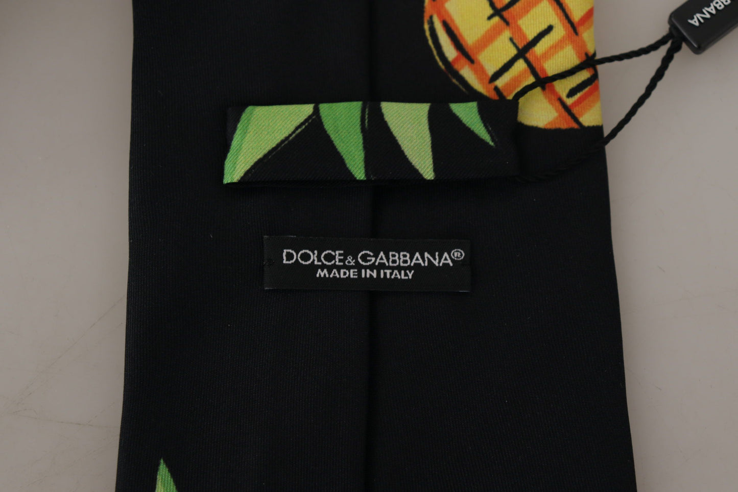 Dolce & Gabbana Elegant Black Silk Tie for Sophisticated Style - KALAJ