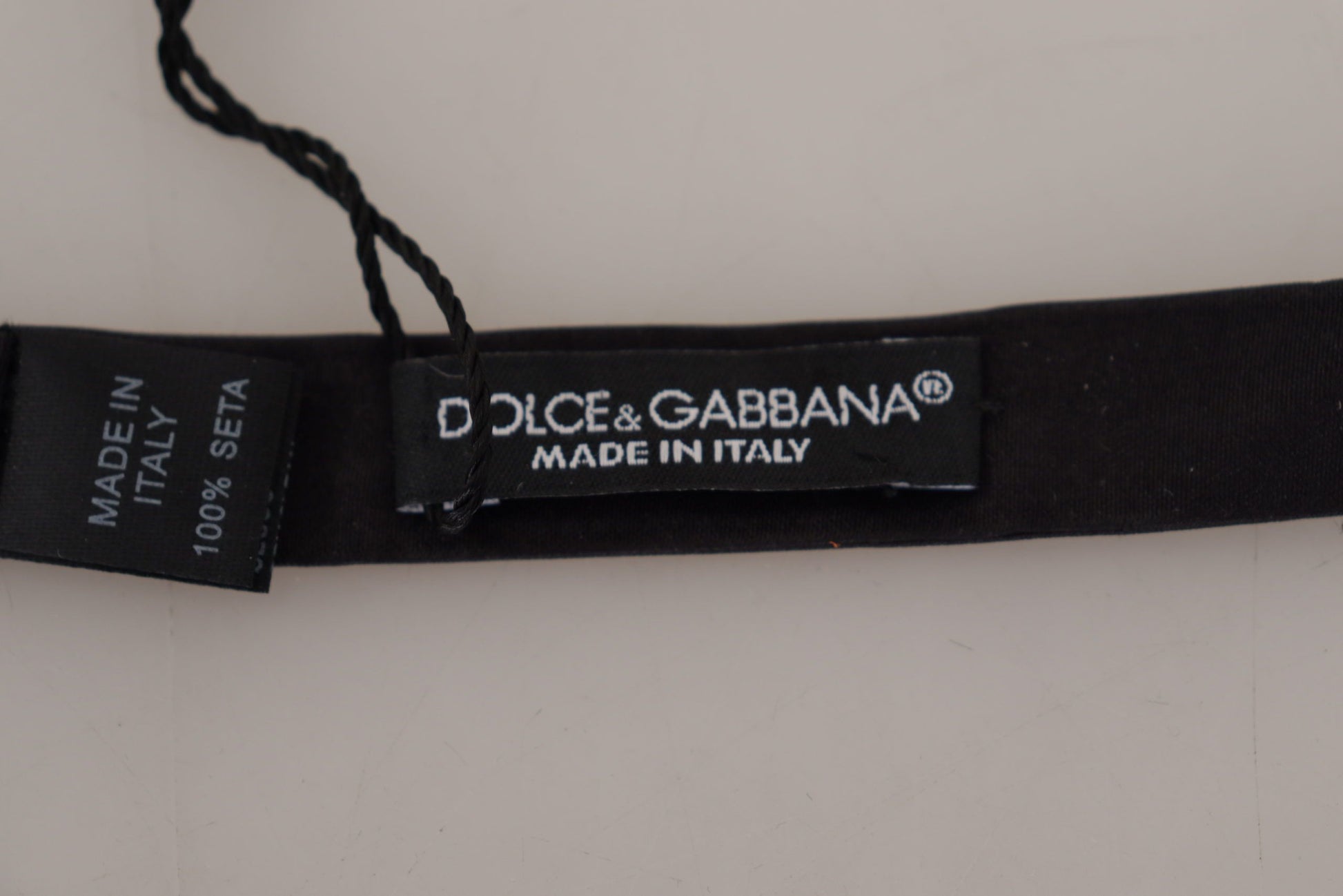 Dolce & Gabbana Elegant Black Silk Bow Tie - KALAJ