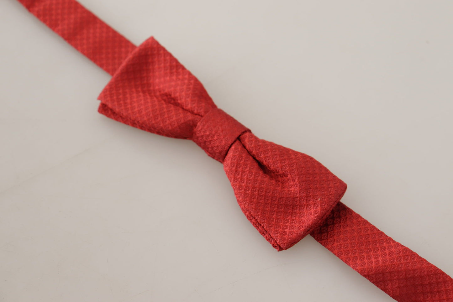 Dolce & Gabbana Elegant Red Silk Bow Tie - KALAJ