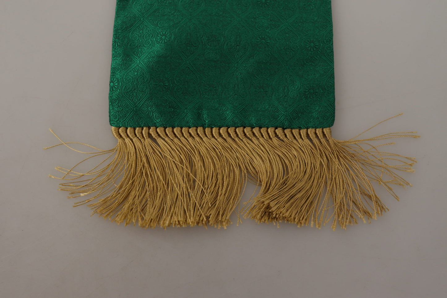 Dolce & Gabbana Elegant Green Silk Blend Men's Scarf - KALAJ