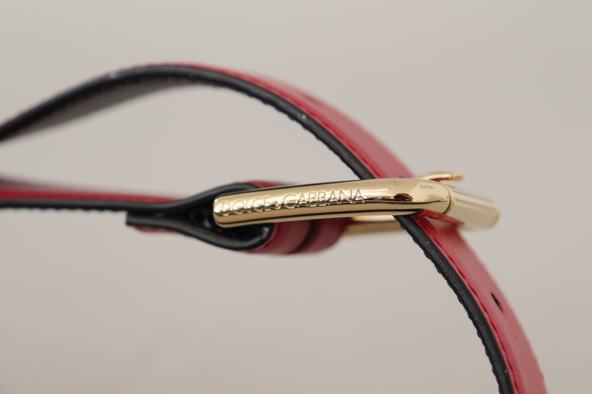 Dolce & Gabbana Elegant Red Leather Belt with Gold-Tone Buckle - KALAJ