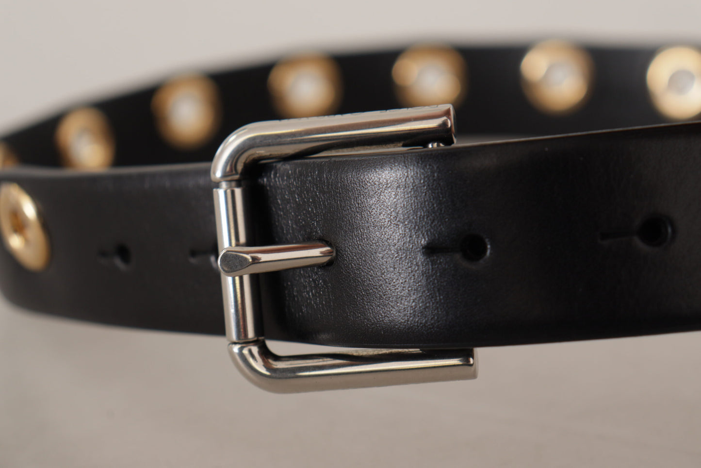 Dolce & Gabbana Chic Black Leather Belt with Engraved Buckle - KALAJ