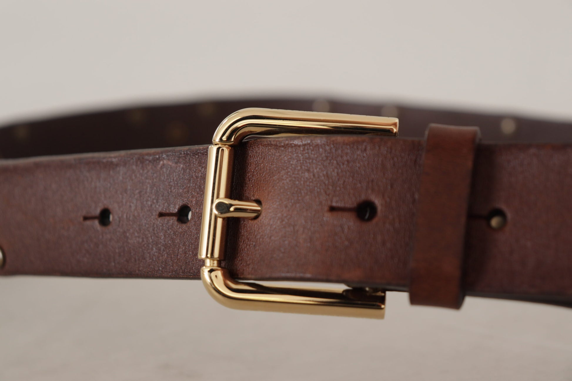 Dolce & Gabbana Elegant Leather Belt with Metal Buckle - KALAJ