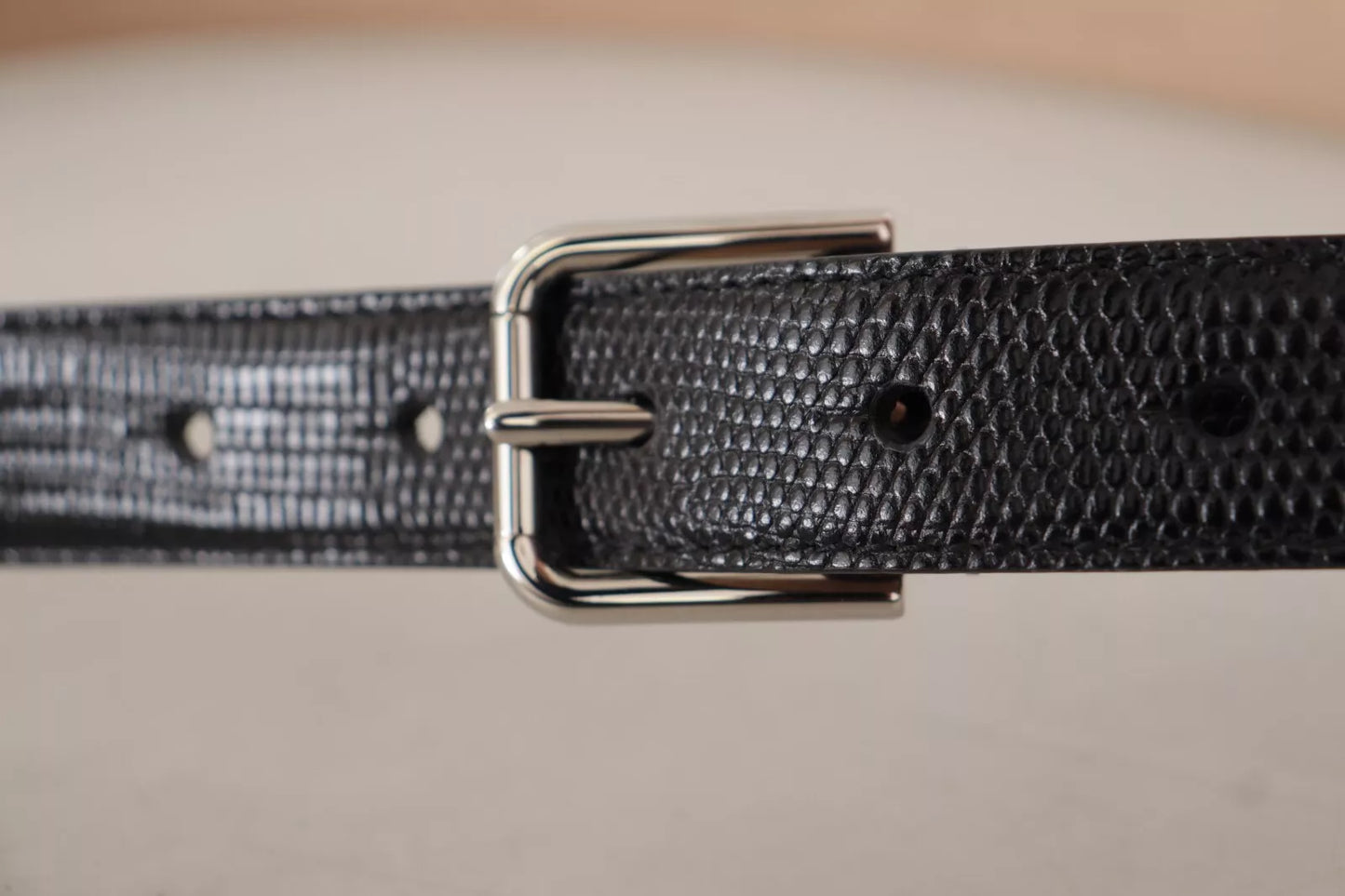 Dolce & Gabbana Black Classic Leather Silver Metal Buckle Belt - KALAJ