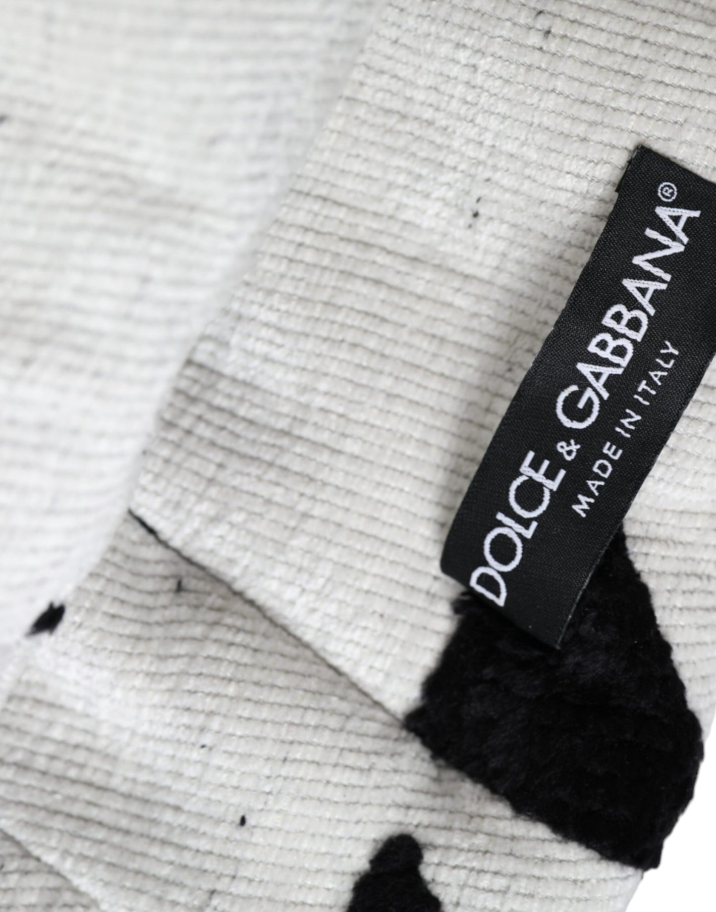 Dolce & Gabbana Black White Wool Whole Head Wrap Hat - KALAJ