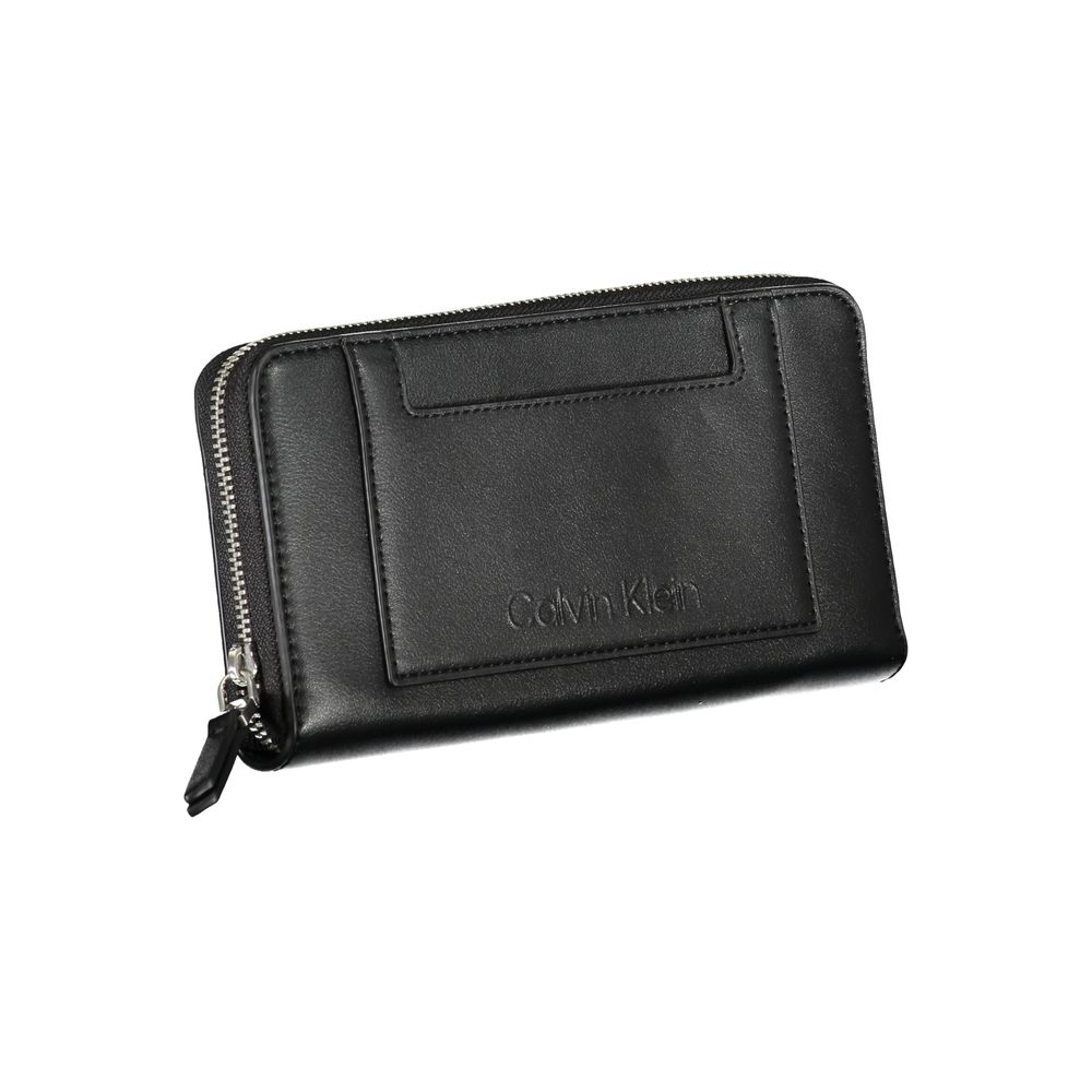 Calvin Klein Elegant Black Multi-Compartment Wallet