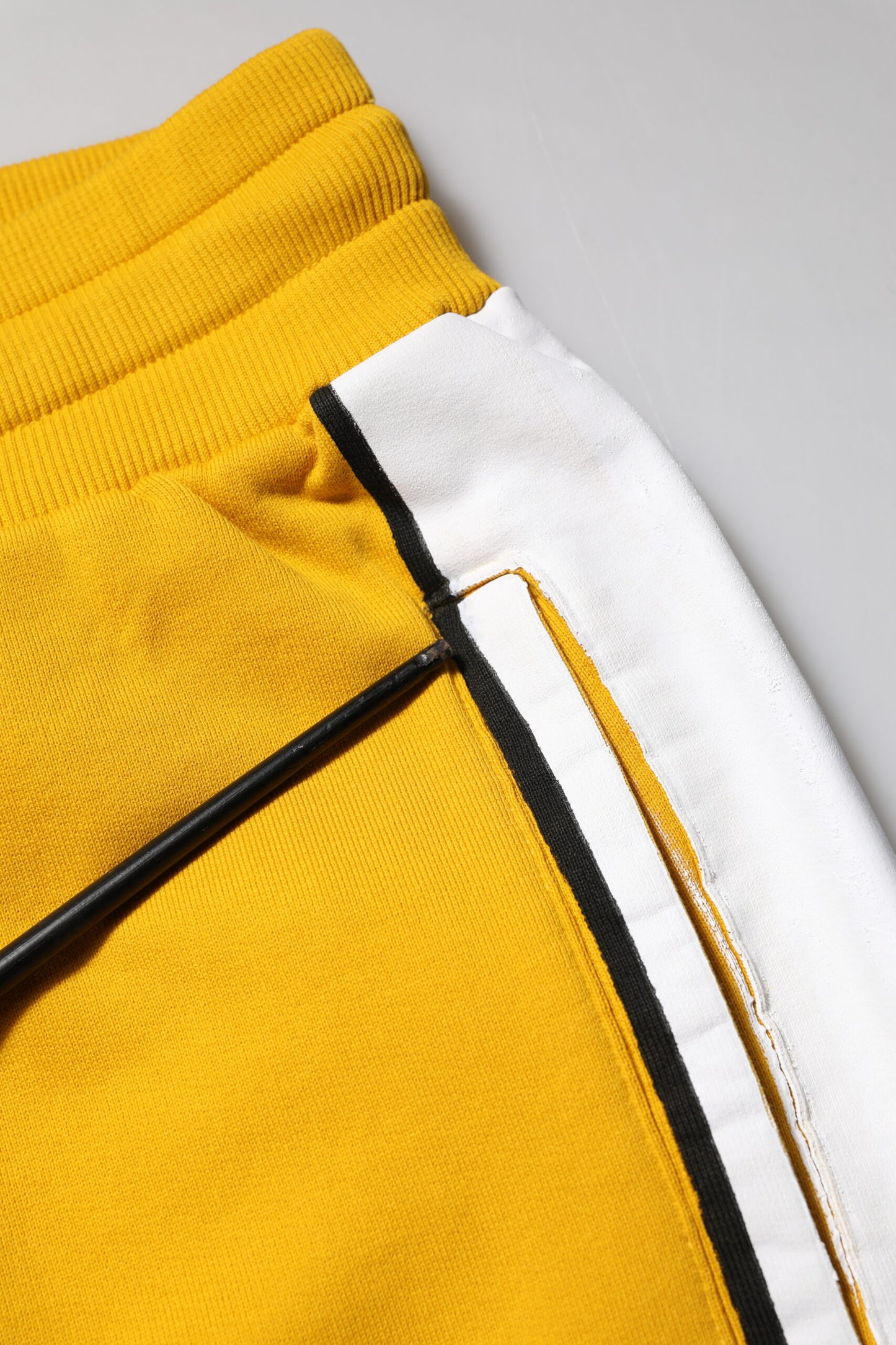 Dolce & Gabbana Yellow Cotton Logo Drawstring Jogger Sweatpants Pants